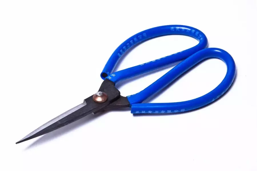 Traditional Carbon Steel Fabric Shears